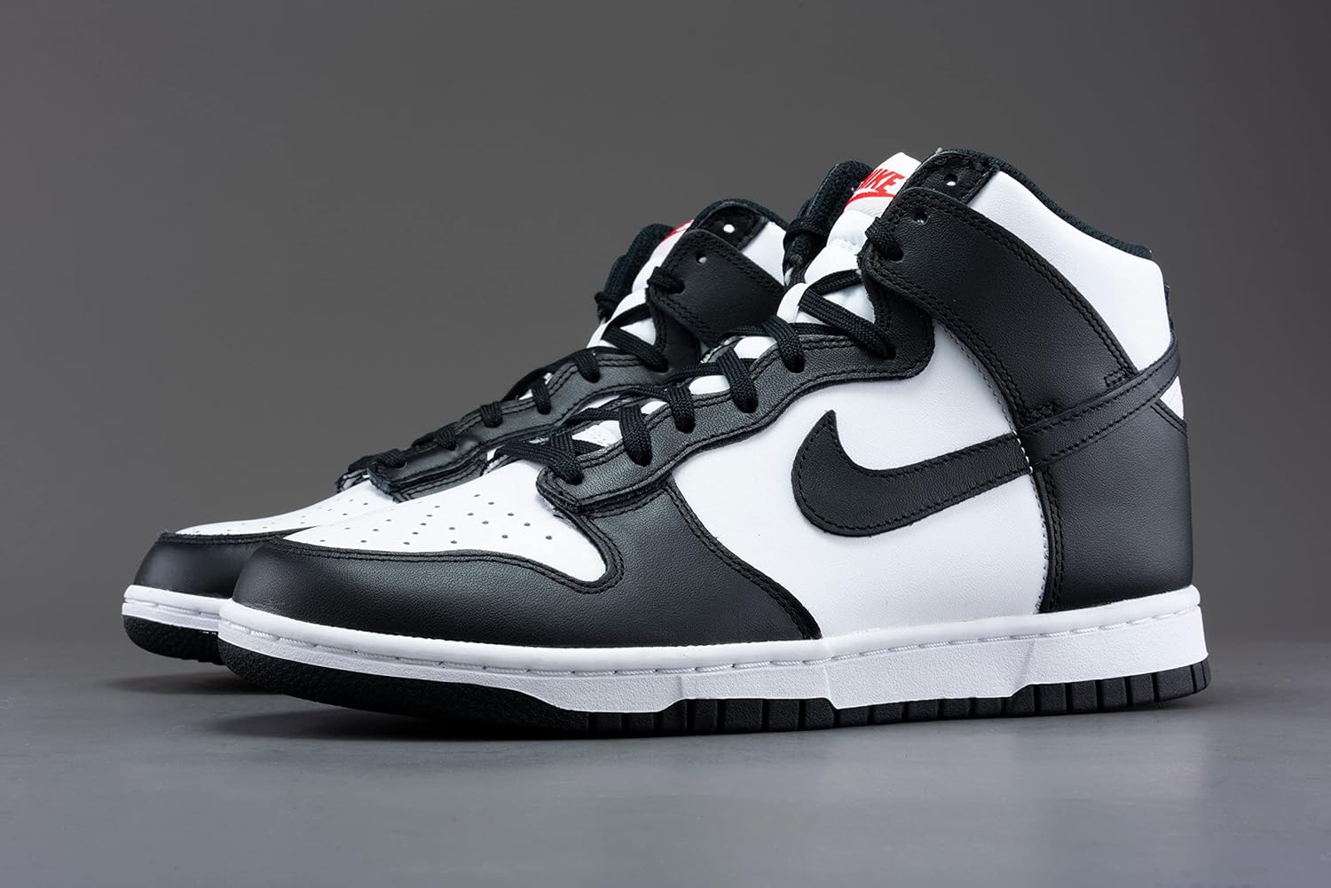 Nike WMNS Dunk High Shoes Black/White DD1869 103 U459493