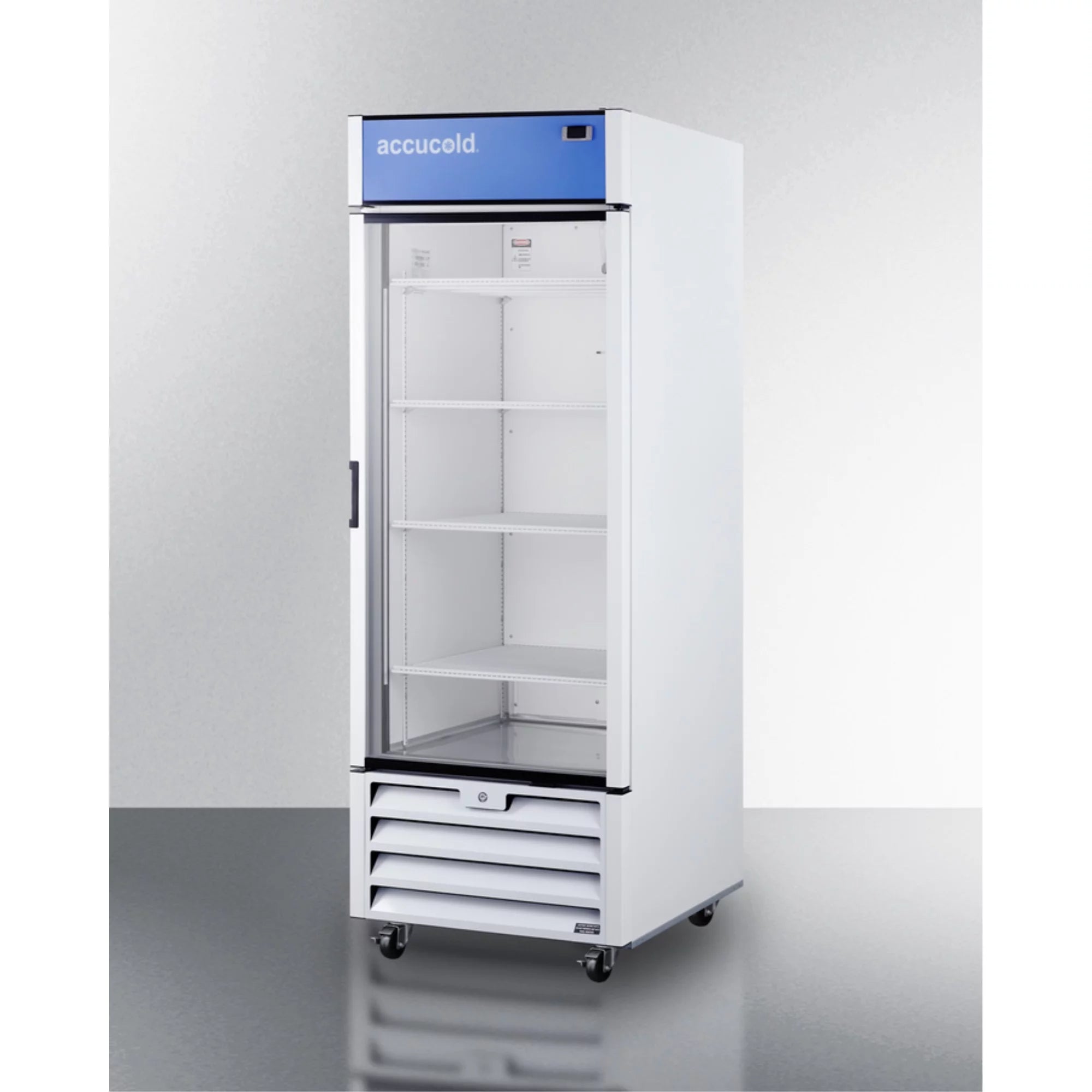 Commercial Glass Door Beverage Center Y735