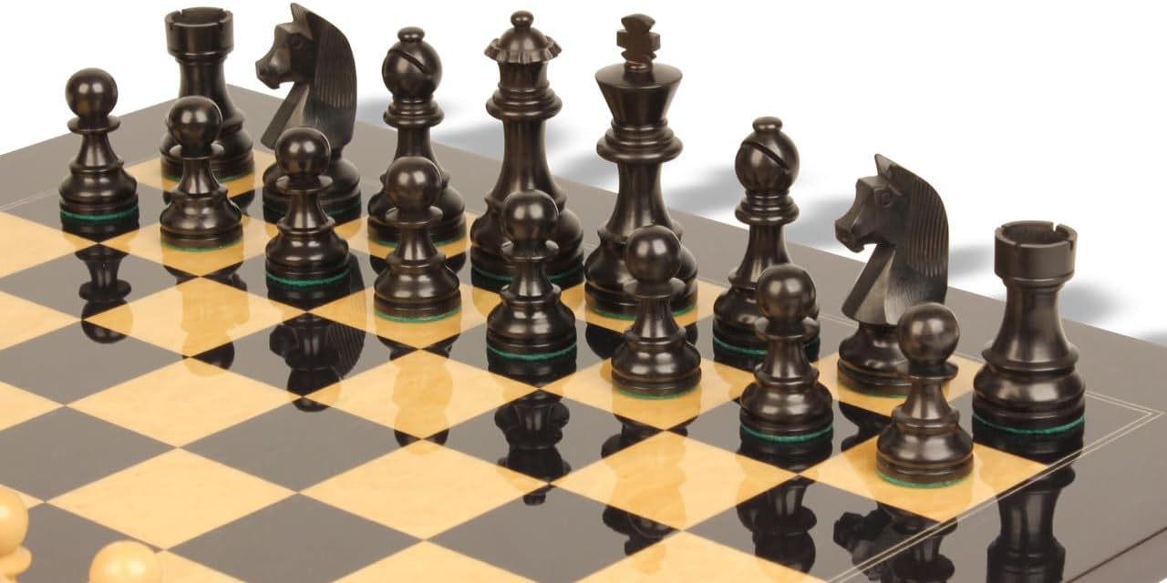German Knight Staunton Chess Set Ebonized & Boxwood Pieces with Ash Burl Board - 3.75" King H98214