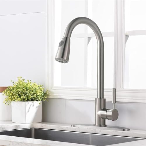 Comllen Single Handle Brushed Nickel Kitchen Faucet with Pull Down Sprayer E27247