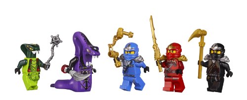 LEGO Ninjago Ultra Sonic Raider Set 9449 I8957