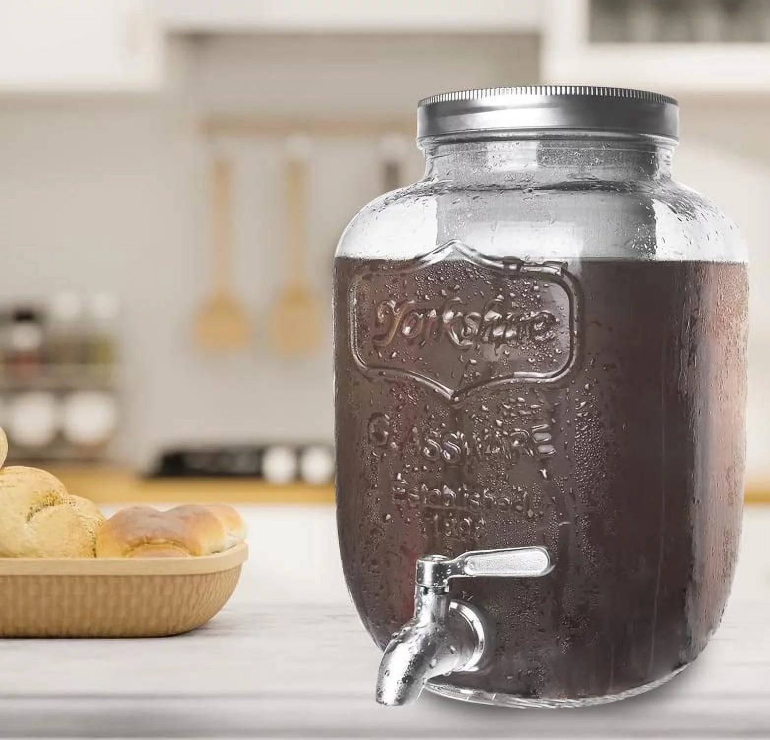 1 Gallon Cold Brew Coffee Maker with Glass Carafe and Stainless Steel Filter Z57850