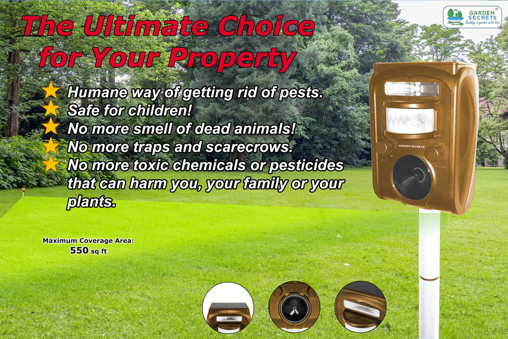 GARDEN SECRETS® Compact Solar Ultrasonic Animal Repellent M97580
