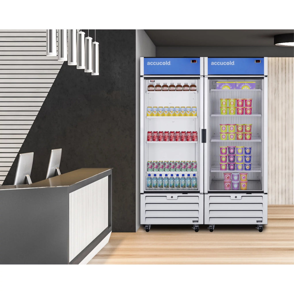 Commercial Glass Door Beverage Center Y735