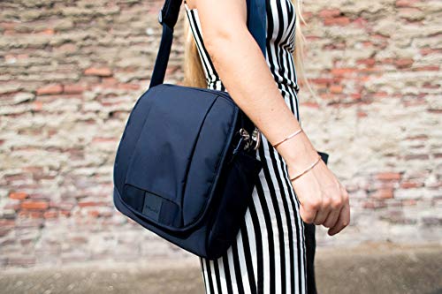 Pacsafe Metrosafe LS200 Anti Theft Crossbody Bag 7L Black I464