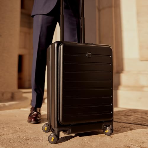 LEVEL8 Carry On Luggage 20 Inch Hard Shell Suitcase with Front Pocket, TSA Locks - Black Z65064